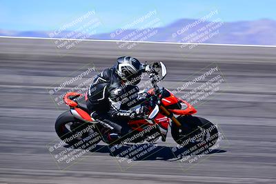 media/Mar-25-2024-Moto Forza (Mon) [[8d4319bd68]]/3-Intermediate Group/Session 3 (Bowl)/